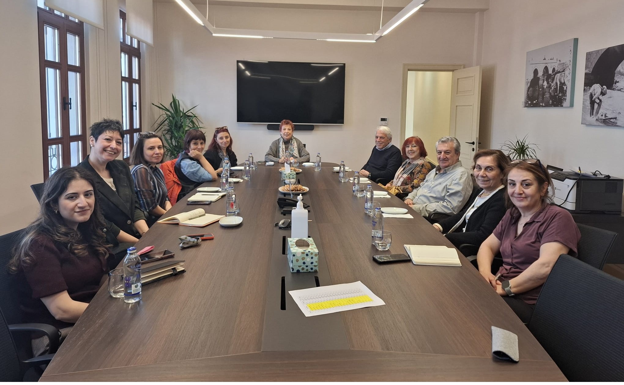 BÜYÜK APARTMAN'DA VEKAM'I ZİYARET ETTİK